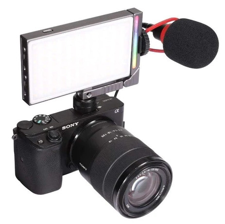 Компактный LED свет Ulanzi Vijim R70 RGB со встроенным аккумулятором (2349)