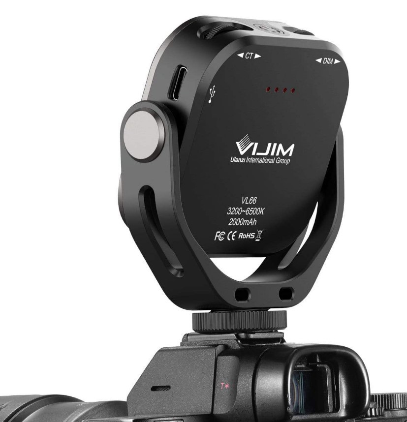 Накамерный свет Ulanzi Vijim (VL66)